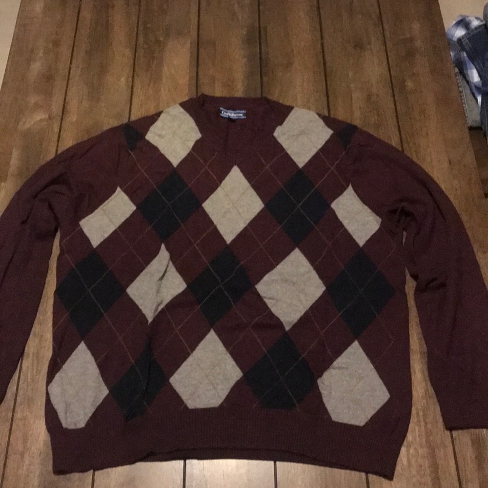 Argyle V Neck Sweater